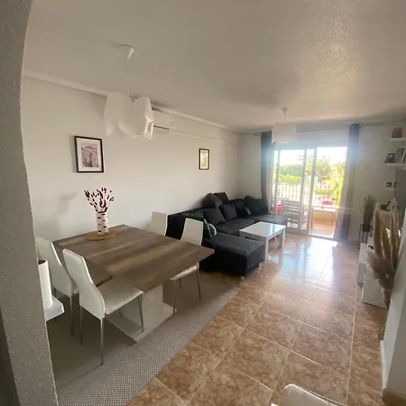 La Zenia 2 Bedroom Apartment Close To The Beach And The Boulevard Orihuela Exterior photo