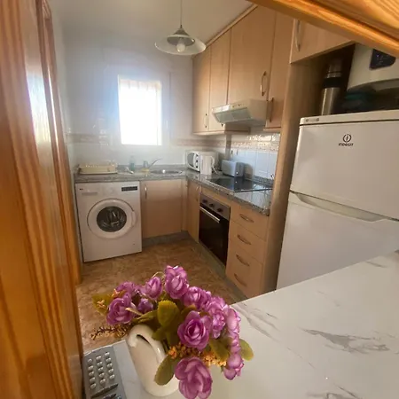 La Zenia 2 Bedroom Apartment Close To The Beach And The Boulevard Orihuela Exterior photo